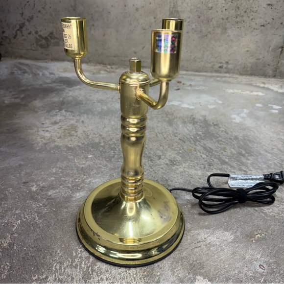 Vintage Brass 3-Light Lamp Base - Picture 3 of 11